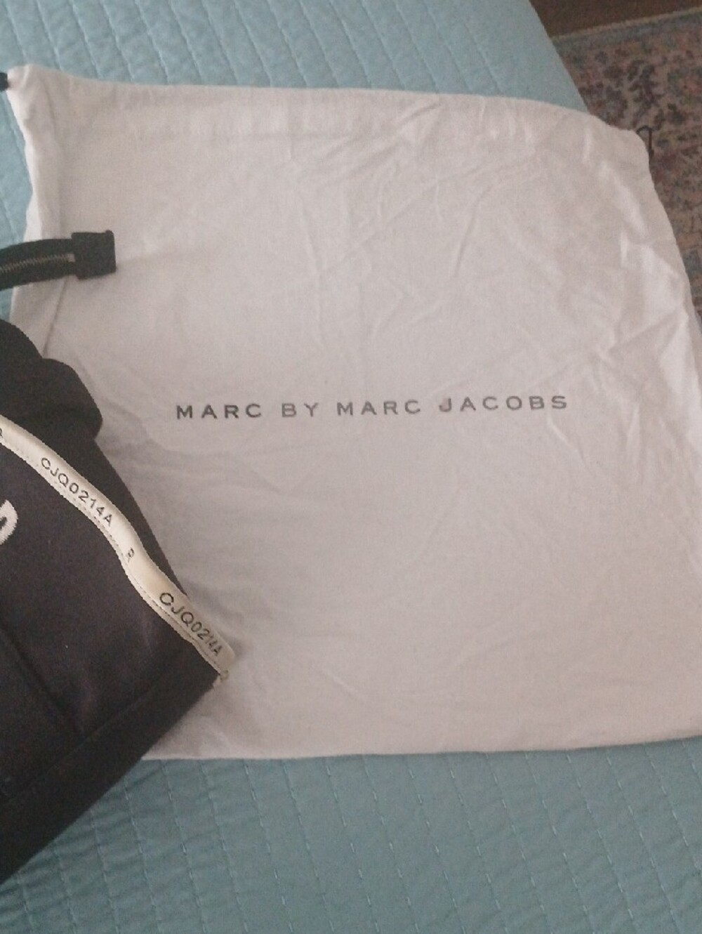 Marc Jacobs Large Black Canvas 'The Tote Bag' Tote - Picture 2 of 9